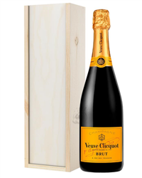 Veuve Clicquot Champagne Gift in Wooden Box